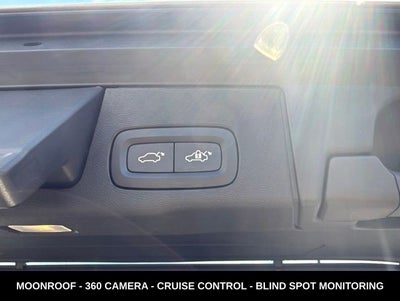 2023 Volvo XC60 B5 Ultimate Bright Theme AWD