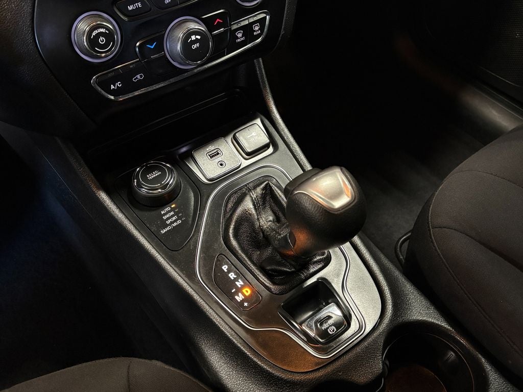 2019 Jeep Cherokee Latitude ParkView Rear Back-Up Camera