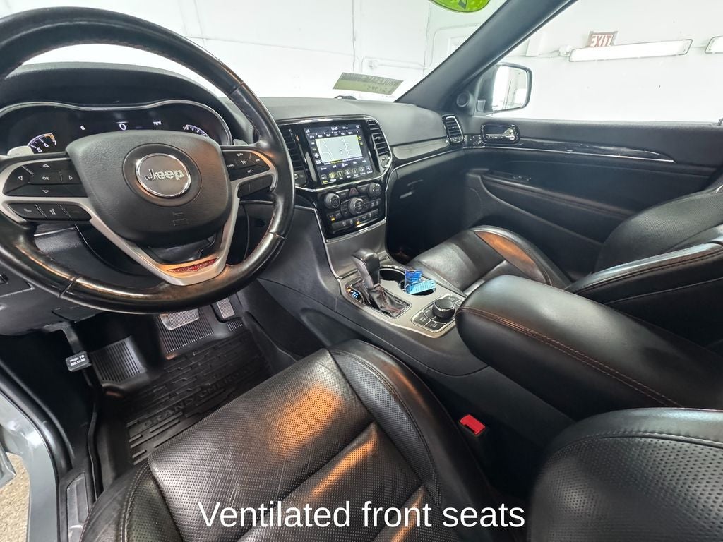 2020 Jeep Grand Cherokee Trailhawk Panoramic Sunroof
