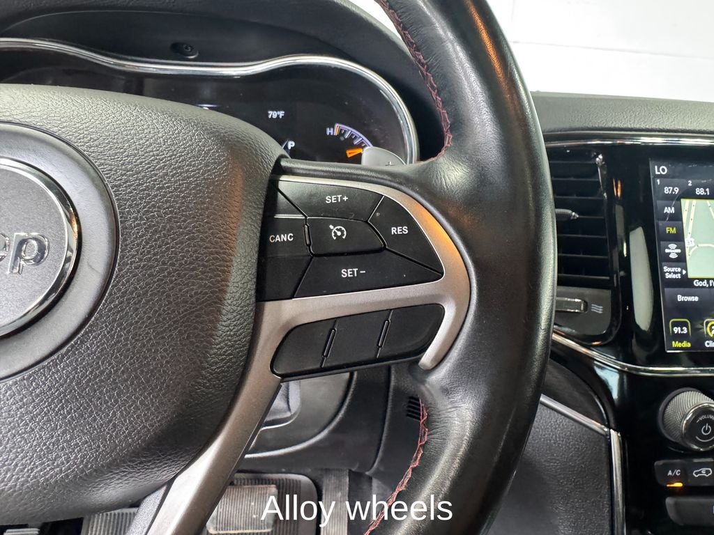 2020 Jeep Grand Cherokee Trailhawk Panoramic Sunroof