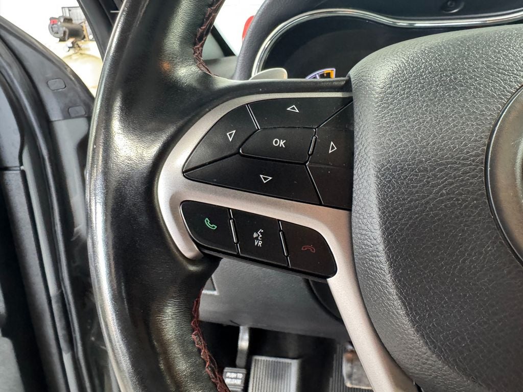 2020 Jeep Grand Cherokee Trailhawk Panoramic Sunroof
