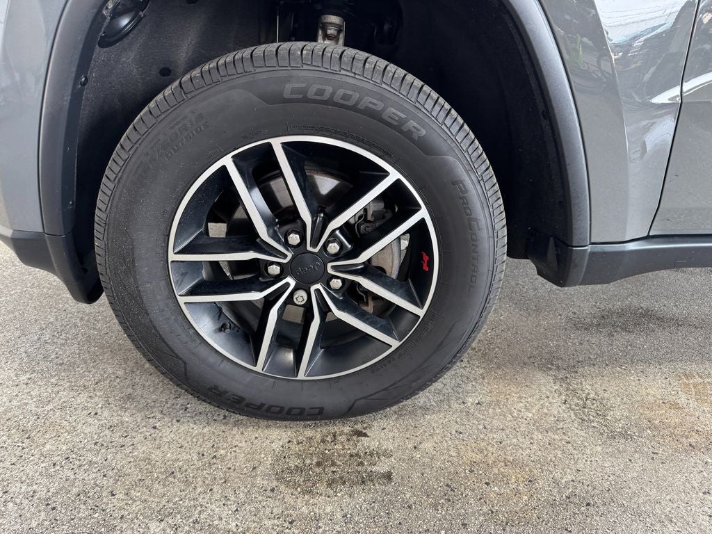 2020 Jeep Grand Cherokee Trailhawk Panoramic Sunroof