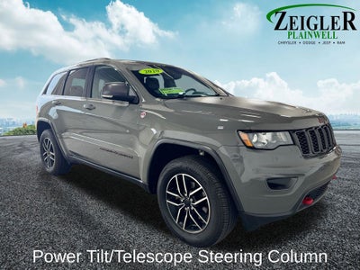 2020 Jeep Grand Cherokee Trailhawk Panoramic Sunroof