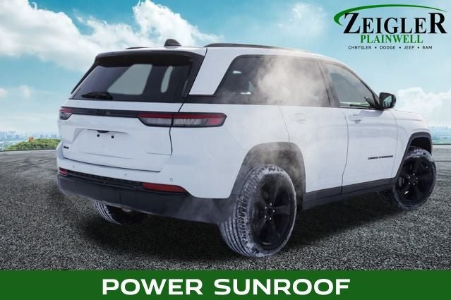 2023 Jeep Grand Cherokee Altitude X Power Sunroof & Back-Up Camera