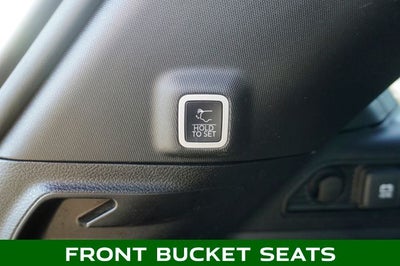 2023 Jeep Grand Cherokee Altitude ParkView Rear Back-Up Camera & Radio: Uconnect 5 w