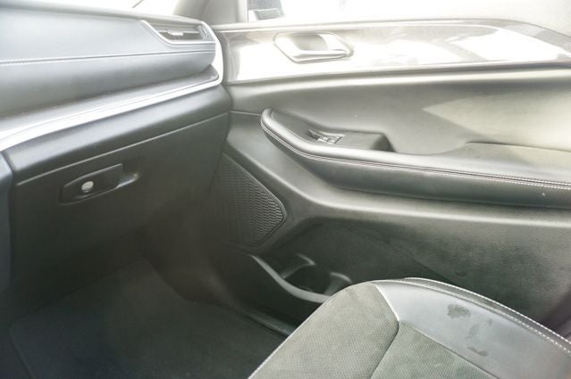 2023 Jeep Grand Cherokee Altitude X Power Sunroof & ParkView Rear Back-Up Camera