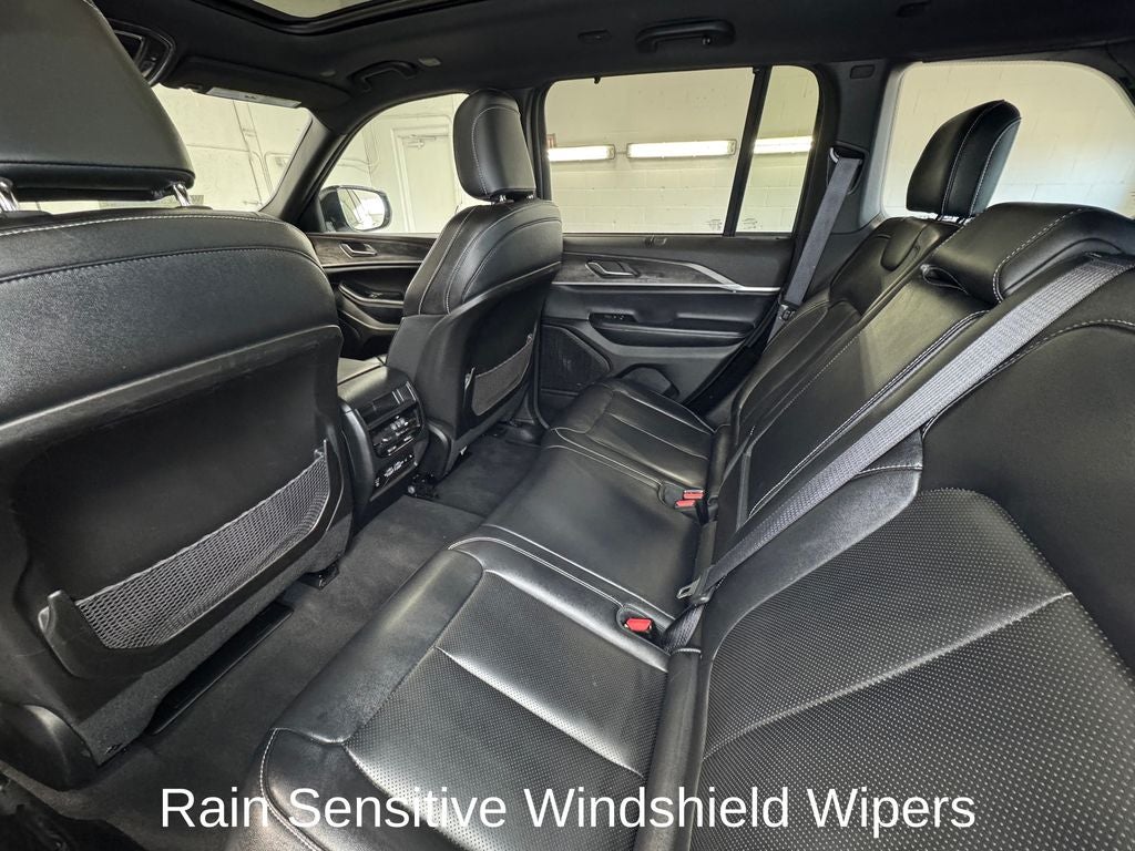 2024 Jeep Grand Cherokee Limited Black Appearance Package