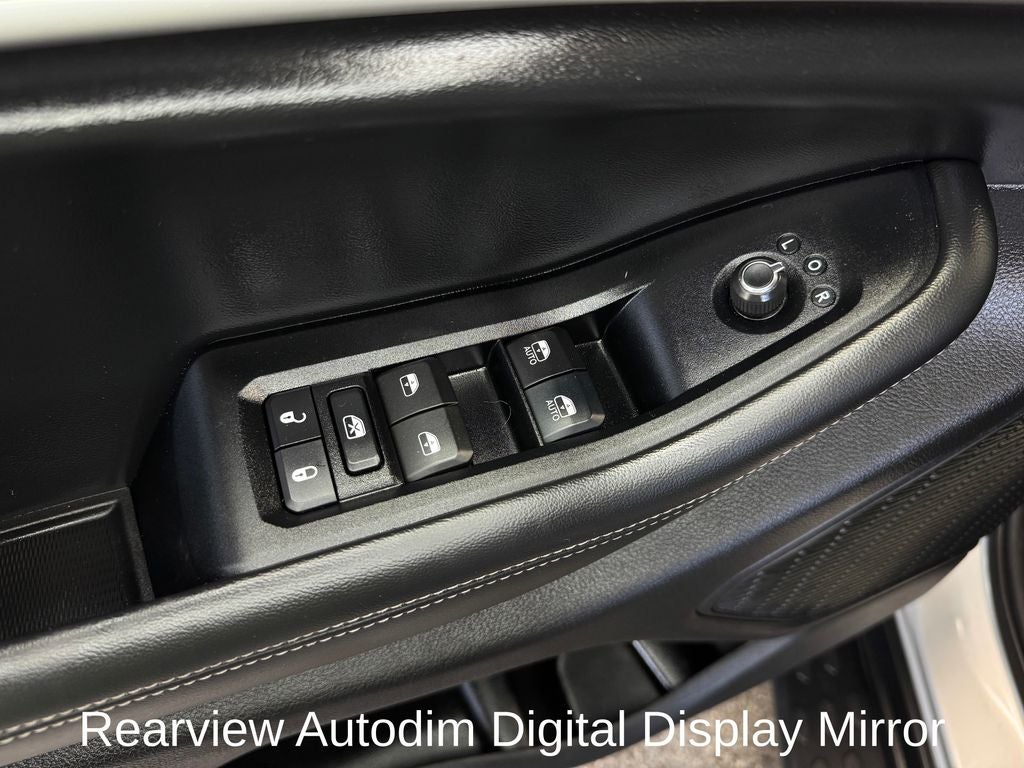 2024 Jeep Grand Cherokee Limited Black Appearance Package