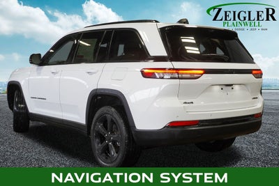 2023 Jeep Grand Cherokee Limited Blackout Package with Navigation