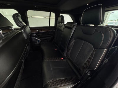 2023 Jeep Grand Cherokee Summit Power moonroof