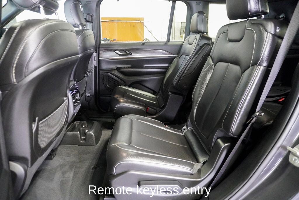 2024 Jeep Grand Cherokee L Limited Navigation System & Dual-Pane Panoramic Sunroof