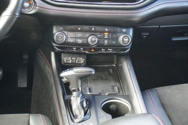 2022 Dodge Durango R/T Navigation System & Apple CarPlay/Android Auto