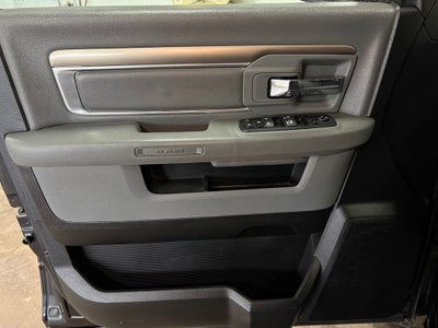 2018 RAM 1500 SLT ParkView Rear Back-Up Camera