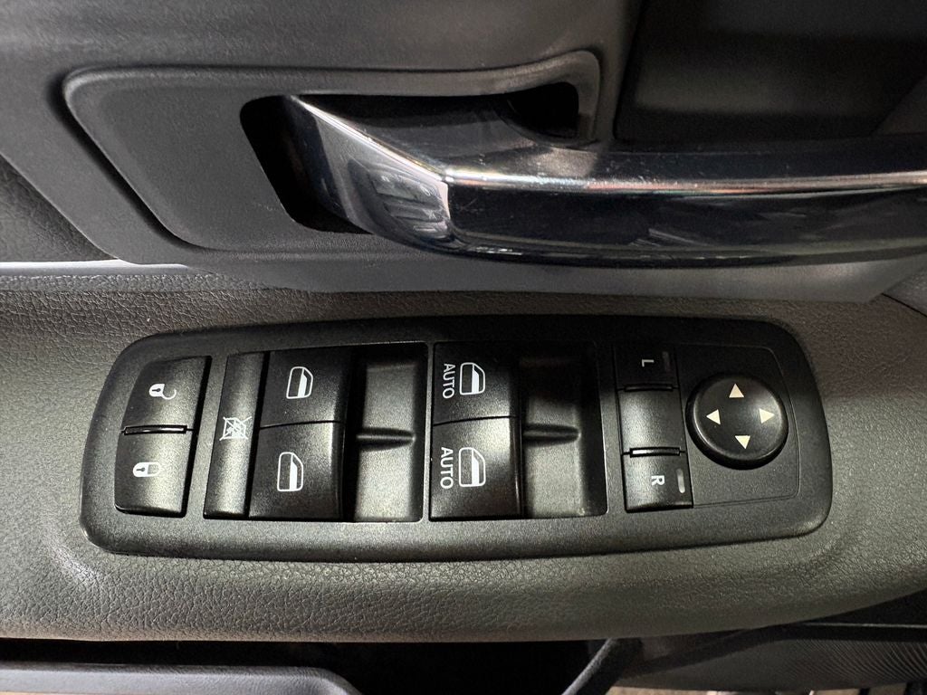 2018 RAM 1500 SLT ParkView Rear Back-Up Camera