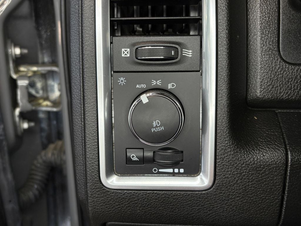 2022 RAM 1500 Classic Express