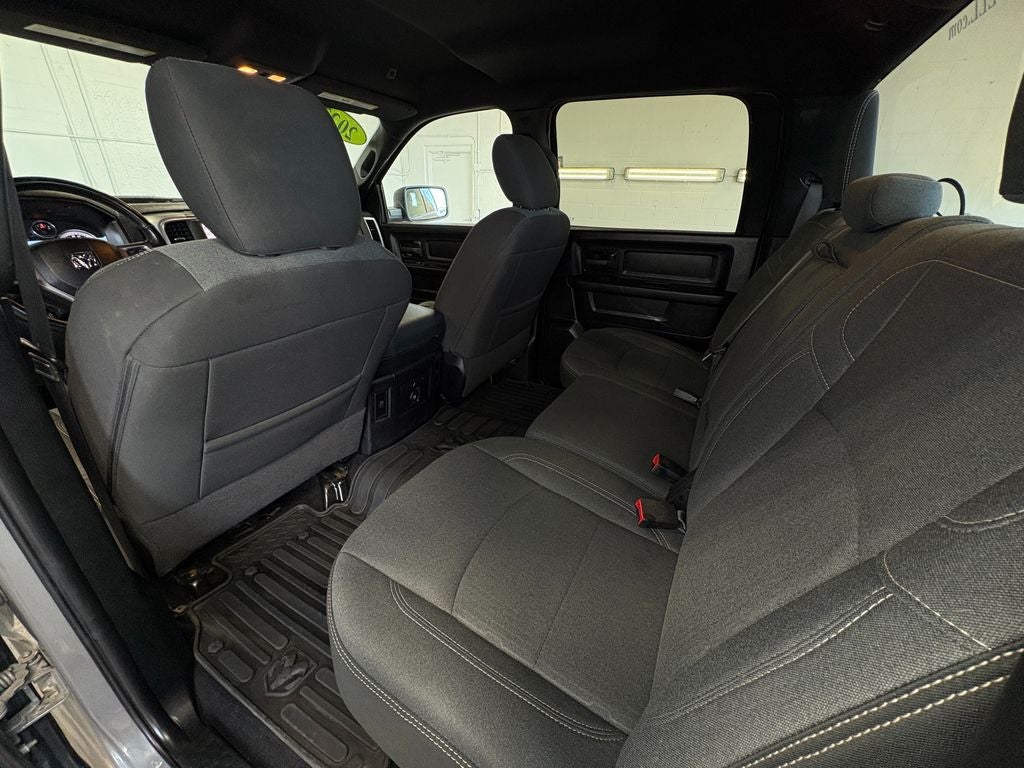 2022 RAM 1500 Classic Express