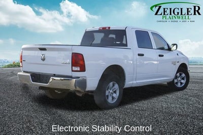 2022 RAM 1500 Classic SLT Integrated Voice Command w/Bluetooth & ParkView Re