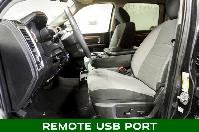 2023 RAM 1500 Classic SLT ParkView Rear Back-Up Camera & Apple CarPlay