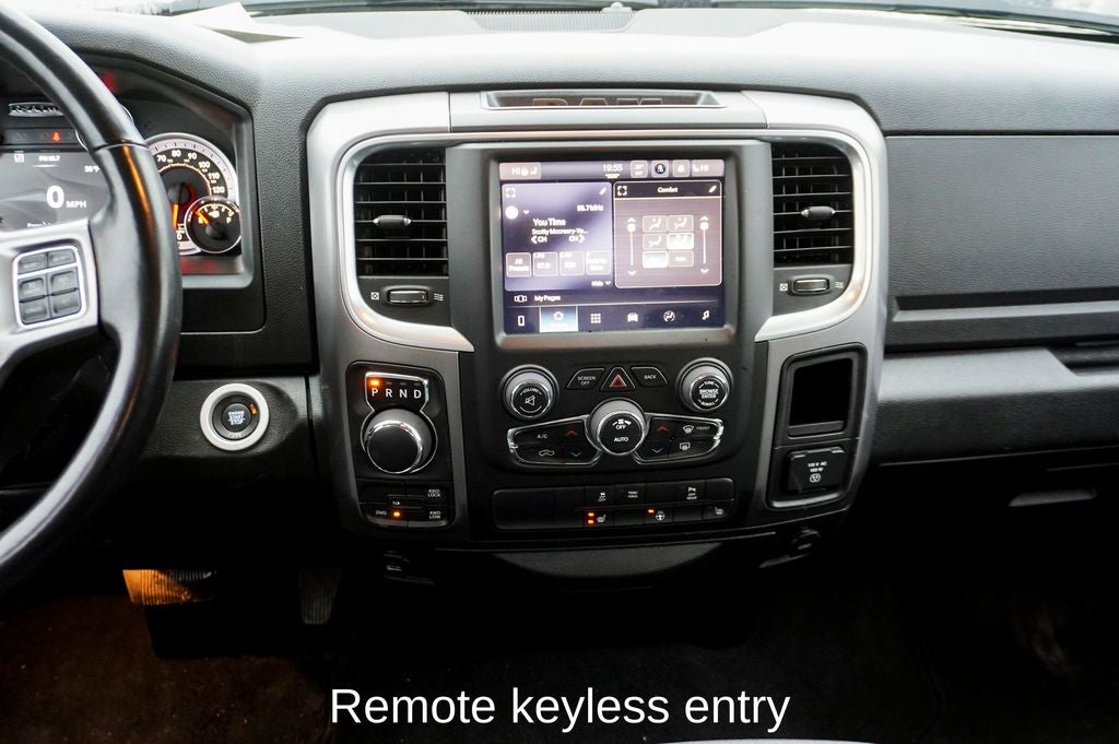 2022 RAM 1500 Classic SLT ParkView Rear Back-Up Camera &Integrated Voice Com