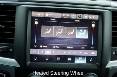 2022 RAM 1500 Classic SLT ParkView Rear Back-Up Camera &Integrated Voice Com