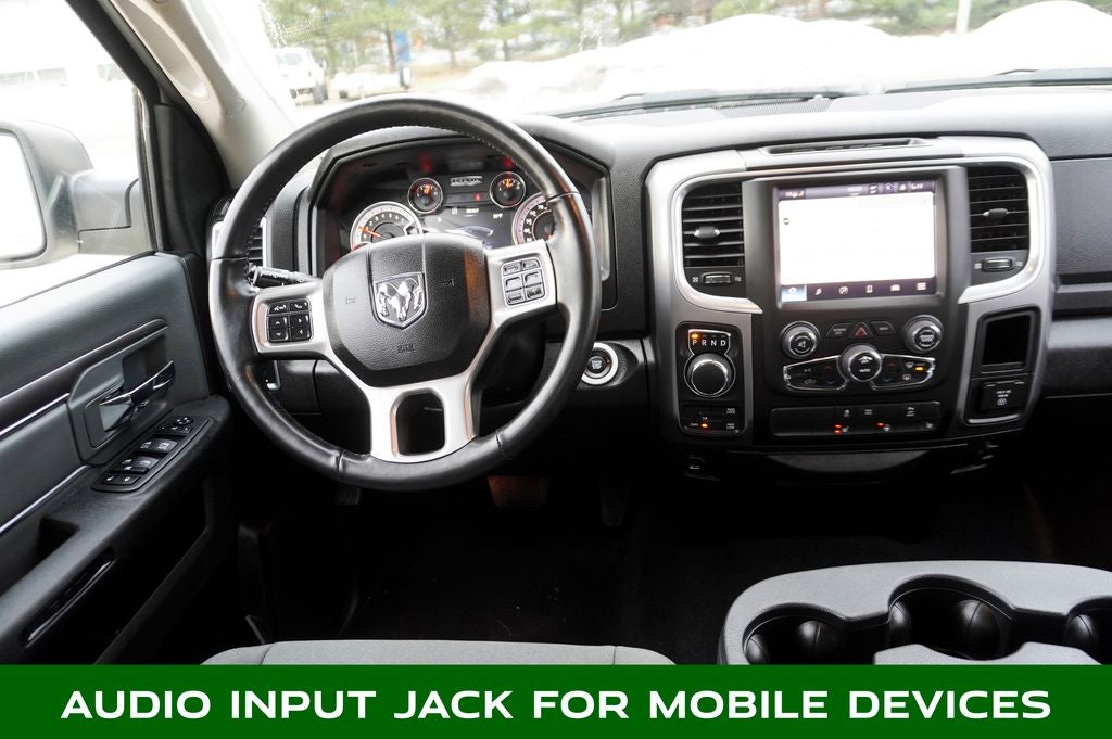 2022 RAM 1500 Classic SLT ParkView Rear Back-Up Camera & Integrated Voice Co