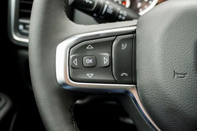 2025 RAM 1500 Big Horn/Lone Star Integrated Voice Command w/Bluetooth
