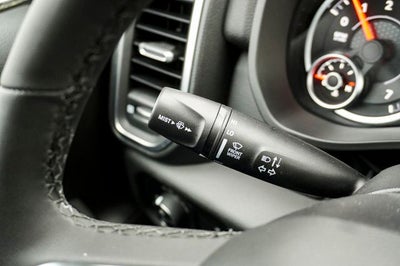 2025 RAM 1500 Big Horn/Lone Star Integrated Voice Command w/Bluetooth