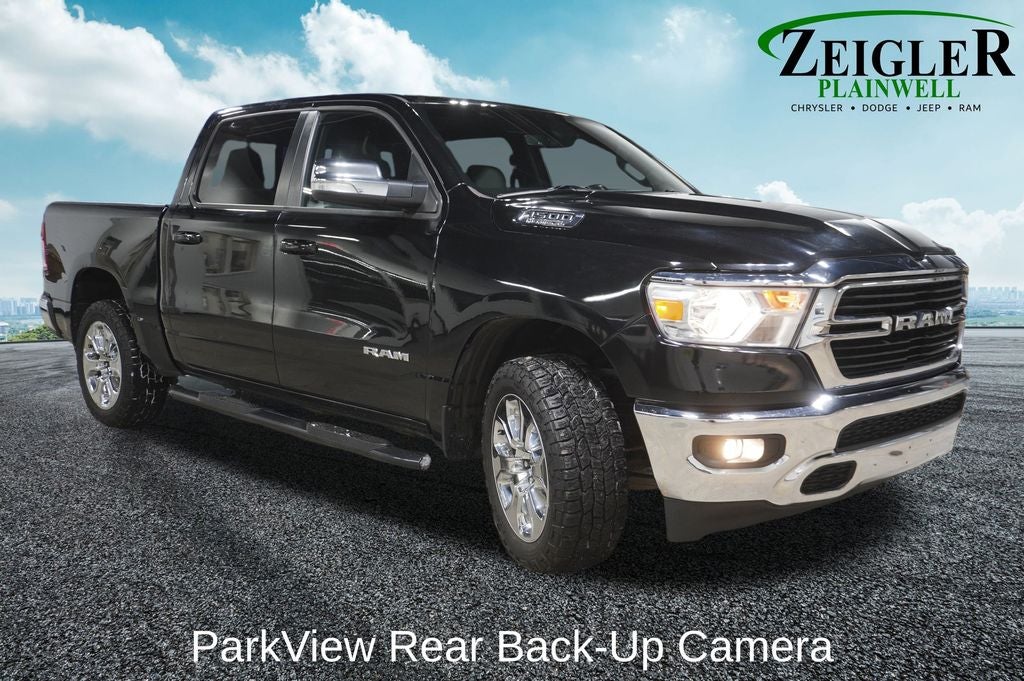 2021 RAM 1500 Big Horn/Lone Star Integrated Voice Command w/Bluetooth &Uconnect 4 w