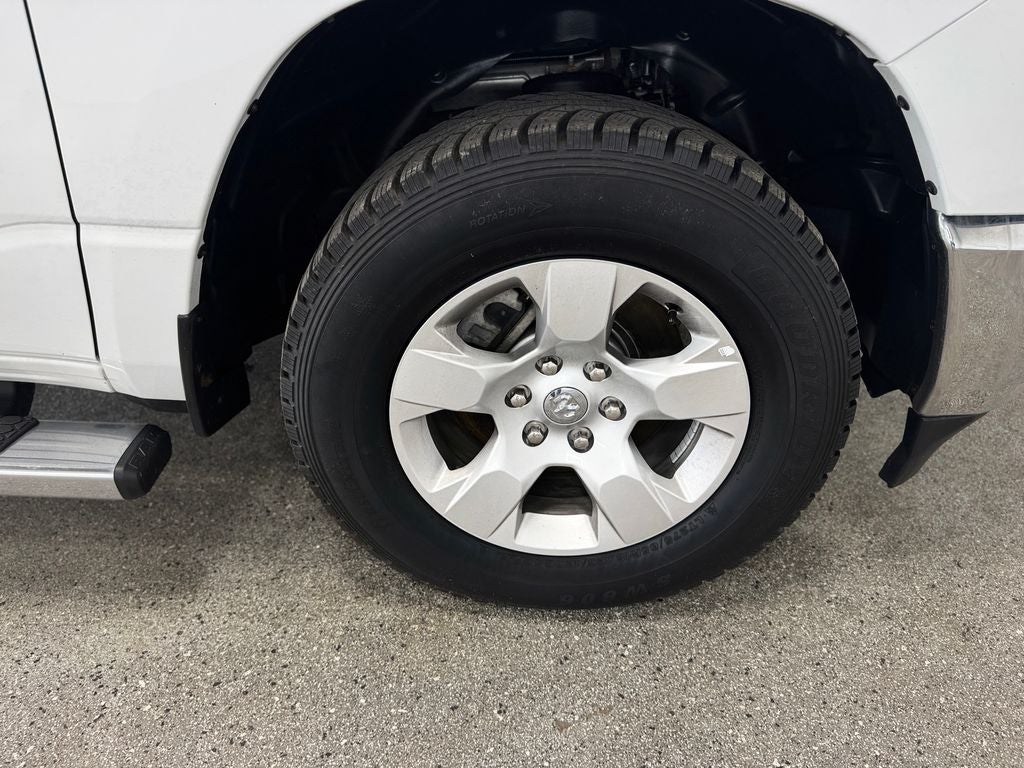 2023 RAM 1500 Big Horn/Lone Star Alloy wheels