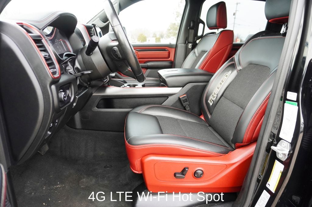 2023 RAM 1500 Rebel 12" Touchscreen Display & Apple CarPlay/Android Au