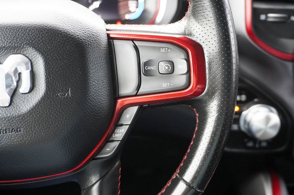 2023 RAM 1500 Rebel 12" Touchscreen Display & Apple CarPlay/Android Au