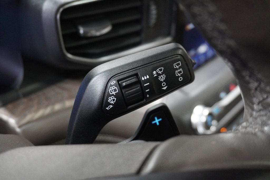 2020 Ford Explorer Platinum 10.1" LCD Capacitive Portrait Touchscreen