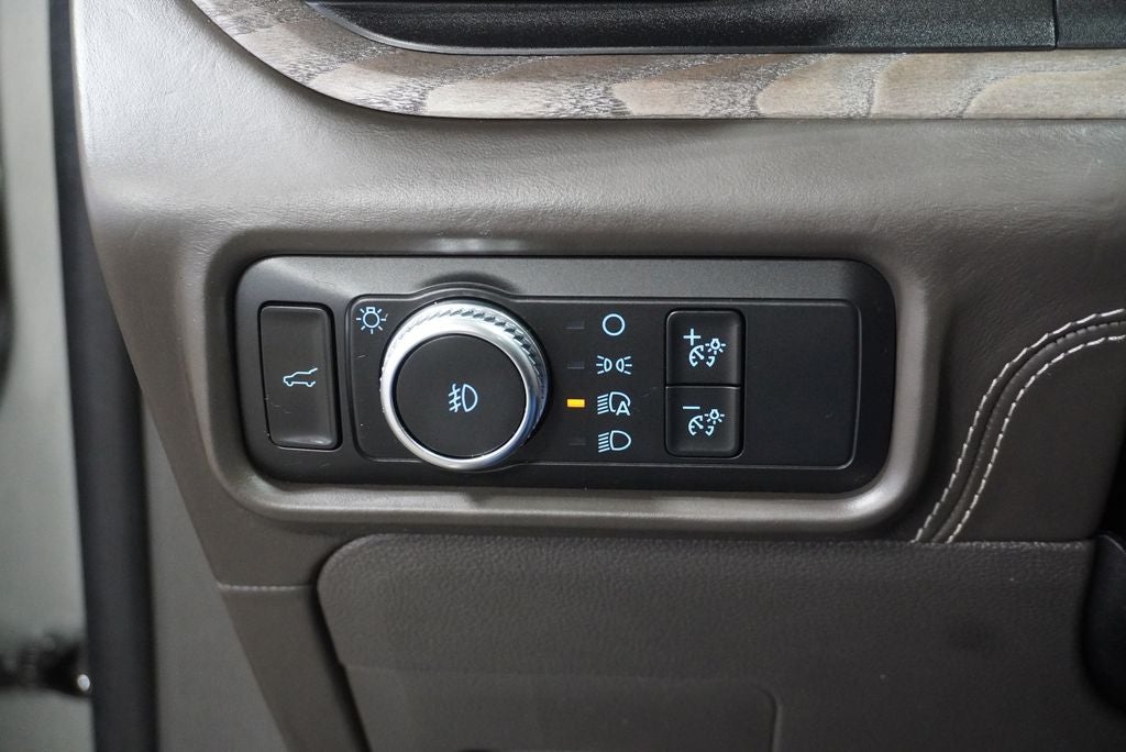 2020 Ford Explorer Platinum 10.1" LCD Capacitive Portrait Touchscreen