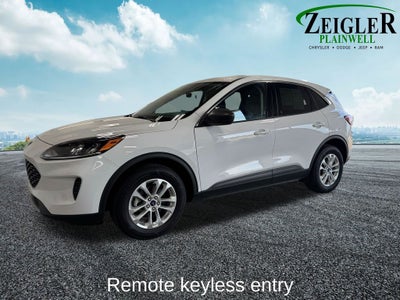 2022 Ford Escape Hybrid SE