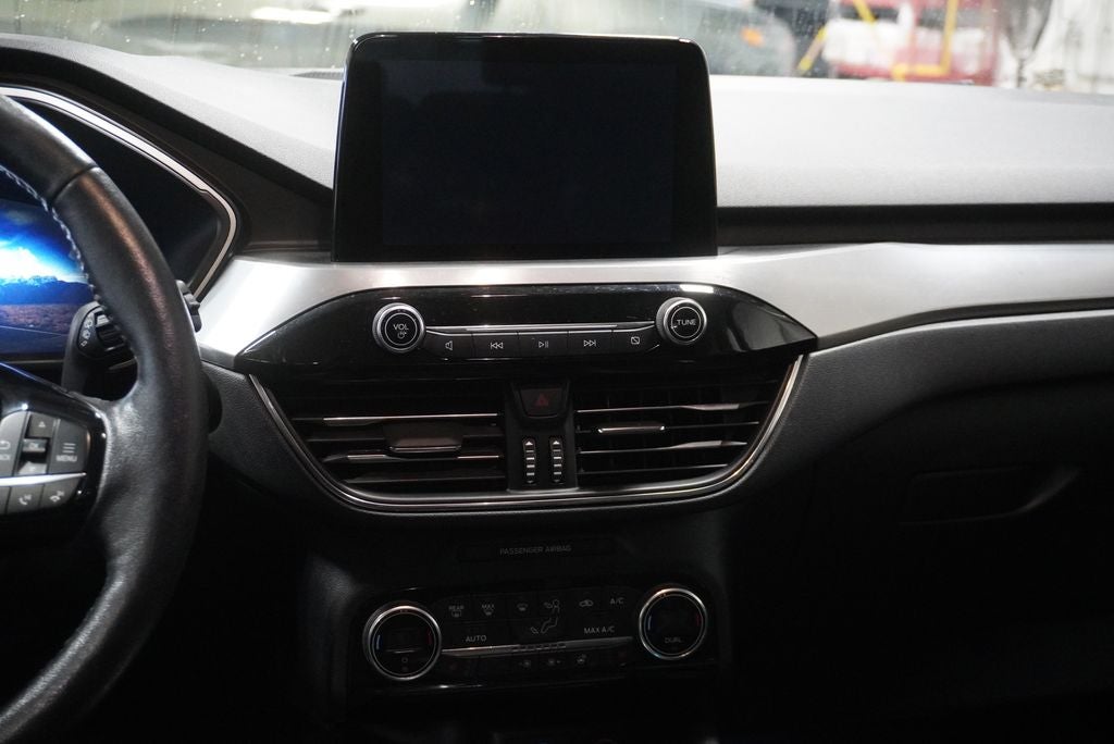 2021 Ford Escape Hybrid Titanium