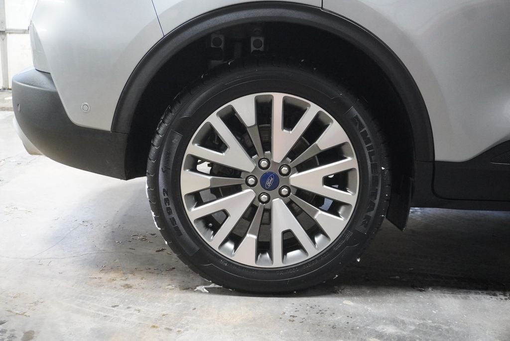 2021 Ford Escape Hybrid Titanium