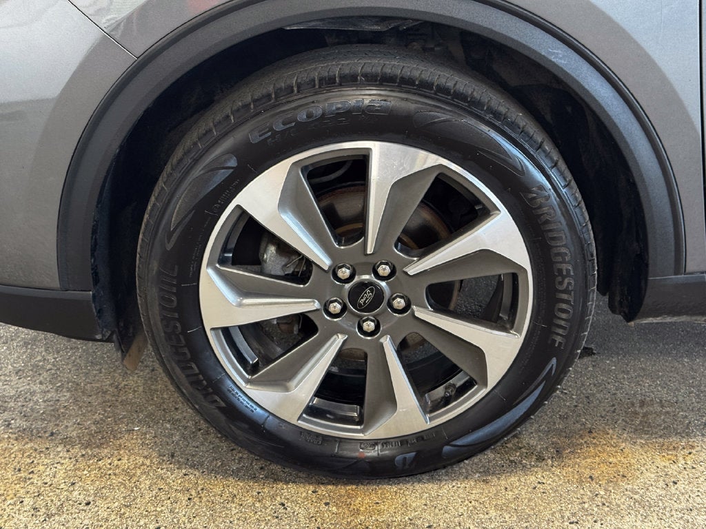 2024 Ford Escape Platinum