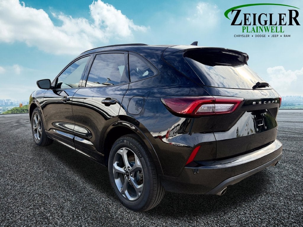 2023 Ford Escape ST-Line
