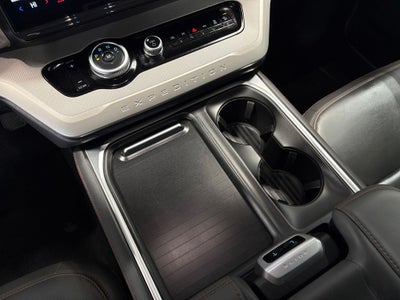 2025 Ford Expedition Active Navigation System