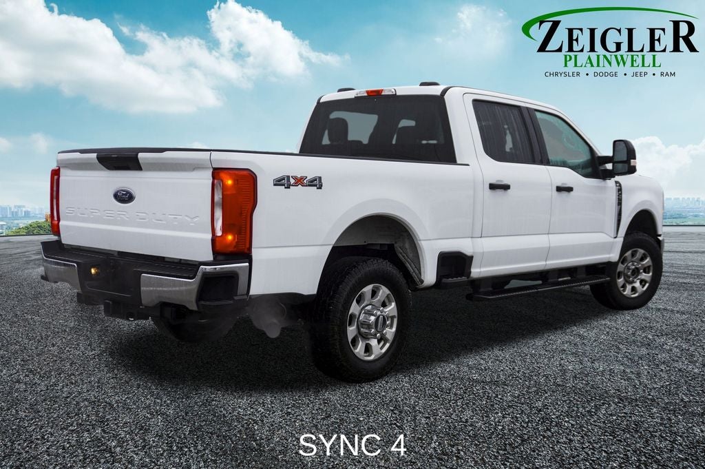 2023 Ford F-250SD XLT SYNC 4 & Remote keyless entry