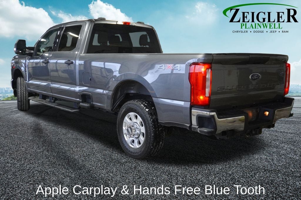 2024 Ford F-250SD XLT Exterior Parking Camera Rear & Apple Carplay with