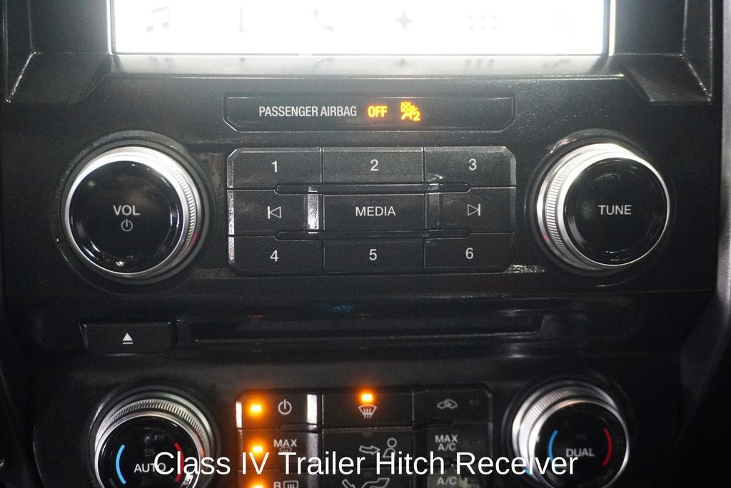 2017 Ford F-150 Lariat Twin Panel Moonroof & Navigation System