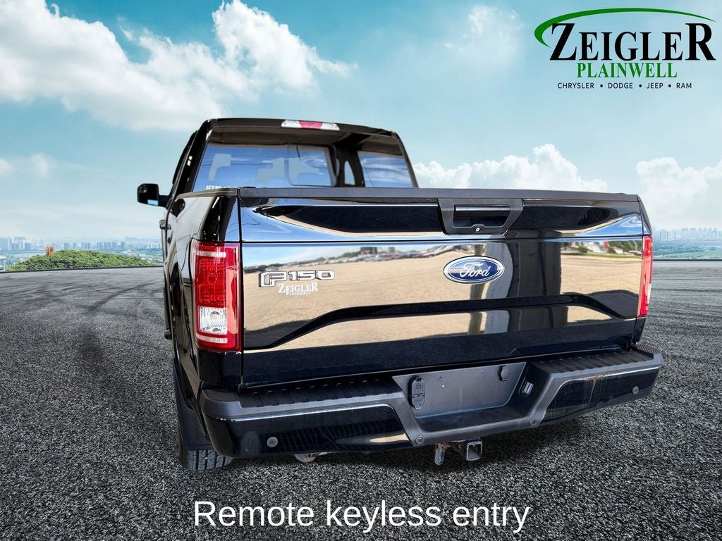 2015 Ford F-150 XLT Twin Panel Moonroof