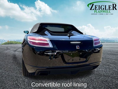 2007 Saturn Sky Red Line Convertible roof