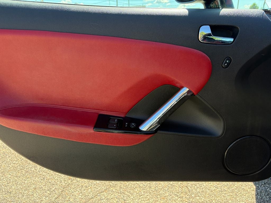 2007 Saturn Sky Red Line Convertible roof