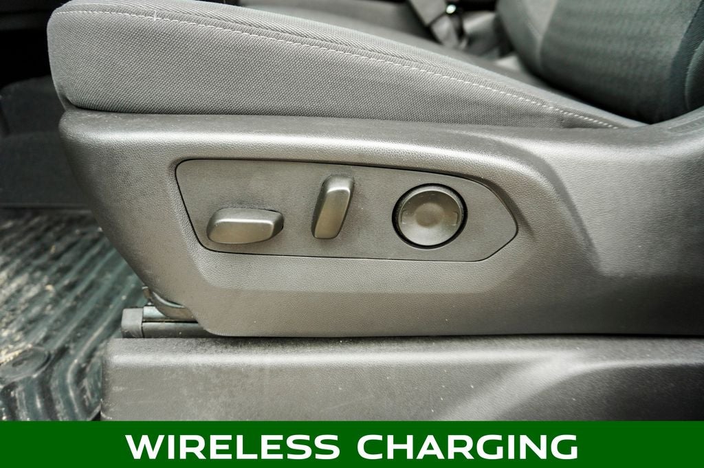 2025 Chevrolet Silverado 2500HD LT Navigation System & Apple CarPlay/Android Auto