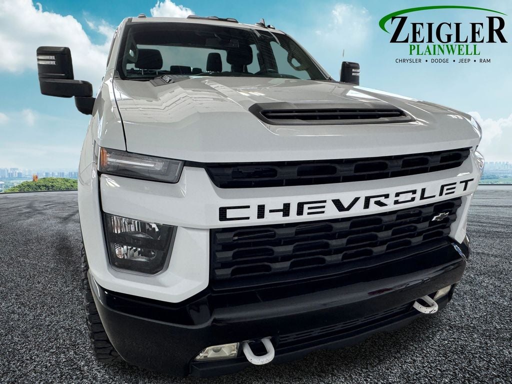 2022 Chevrolet Silverado 2500HD Custom Suspension Package