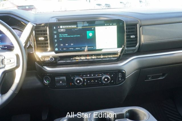 2025 Chevrolet Silverado 1500 LT Navigation System & Apple CarPlay/Android Auto
