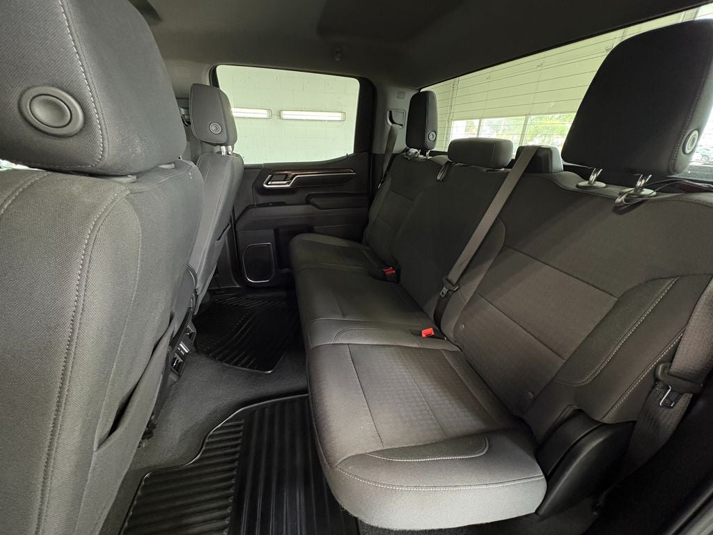 2025 Chevrolet Silverado 1500 LT LT1