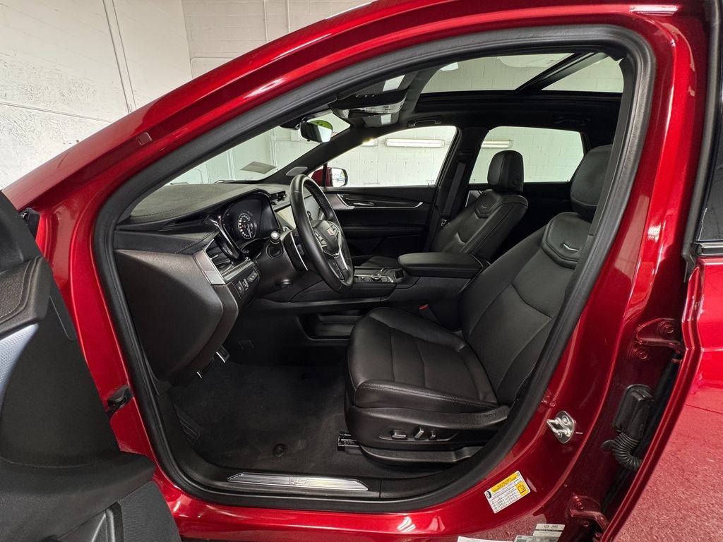 2025 Cadillac XT5 Sport Power moonroof